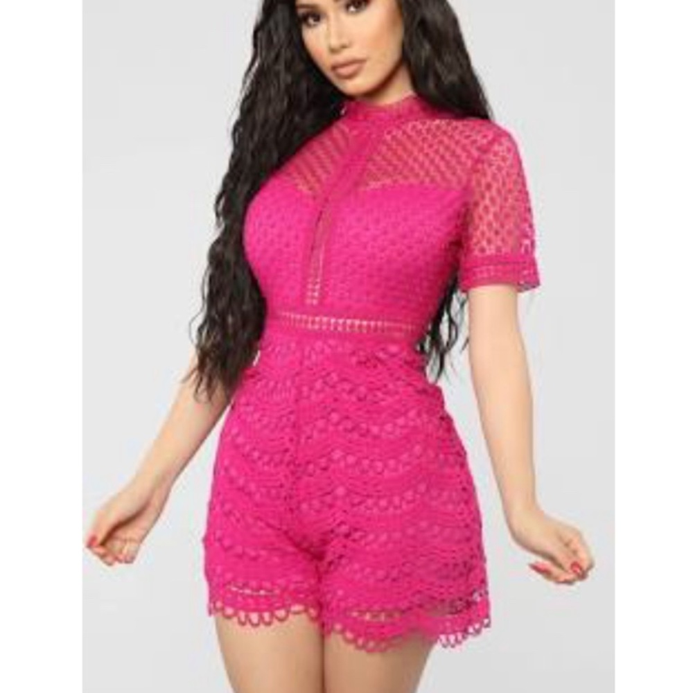 Fashion nova croshet romper size L magenta
